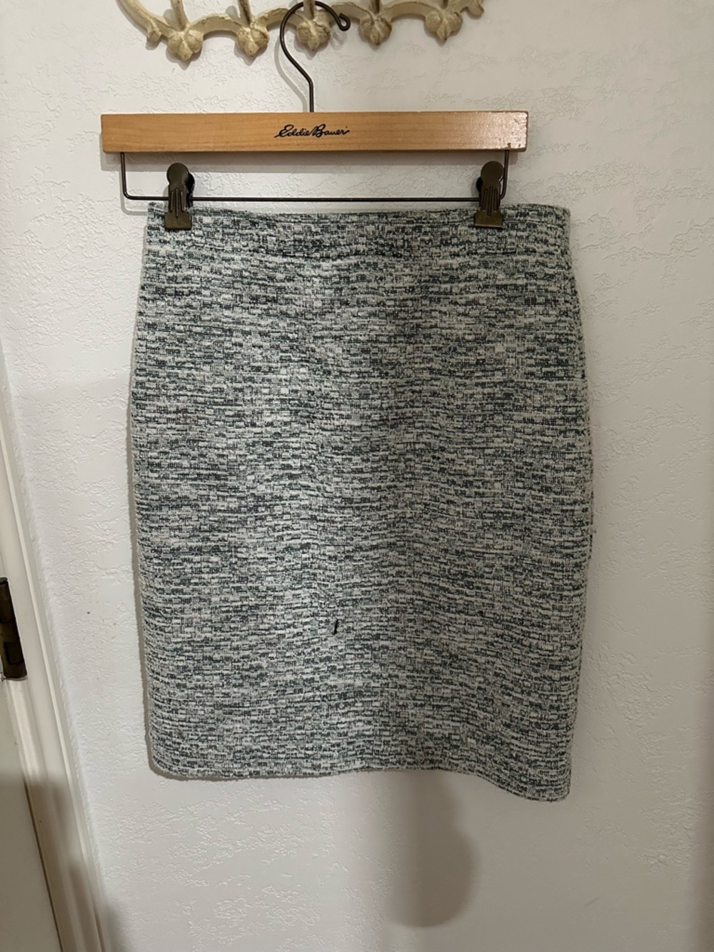 Ann Taylor Speckled Knit Pencil Skirt